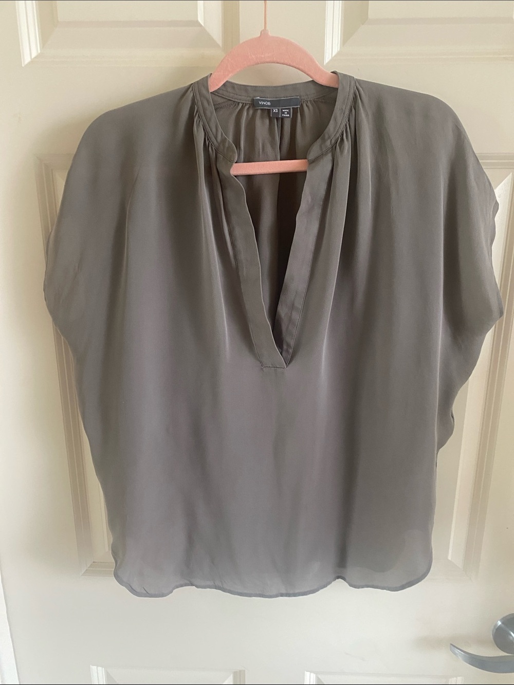 Vince Gray Silk Split V-Neck Short Sleeve Blouse